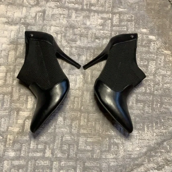 Simply Vera Vera Wang Pointed Toe Stiletto Heel Booties Size 6 - Picture 6 of 9